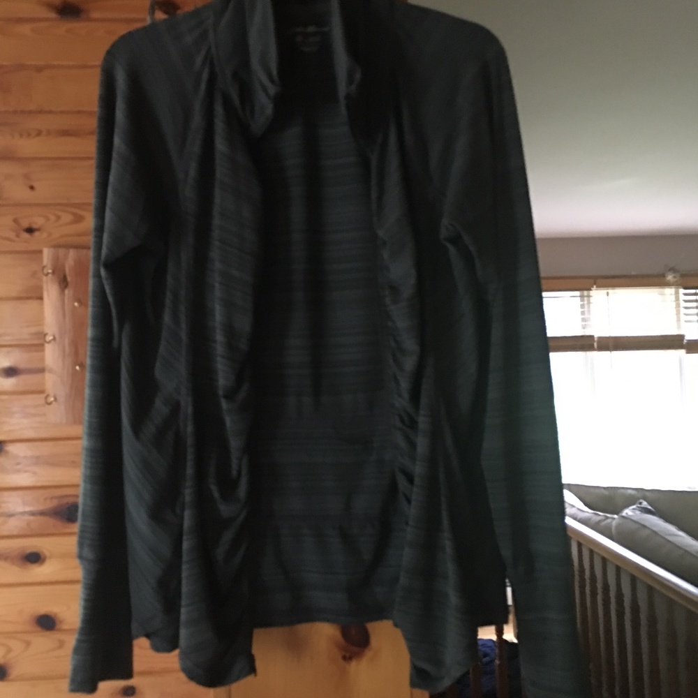Extra Large Green Eddie Bauer